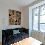 Contemporain Renove A 14eme * Parijs